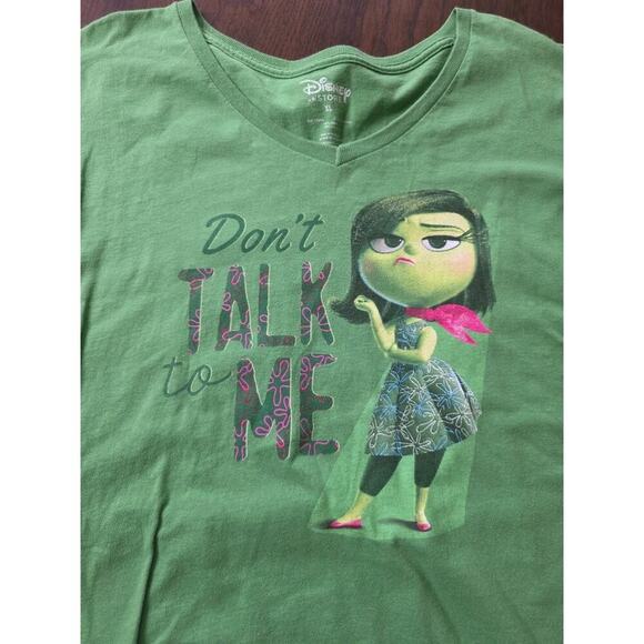 Disney Parks Women's Disney Life Green Graphic V-Neck T-Shirt Womens Size Large - Picture 11 of 16